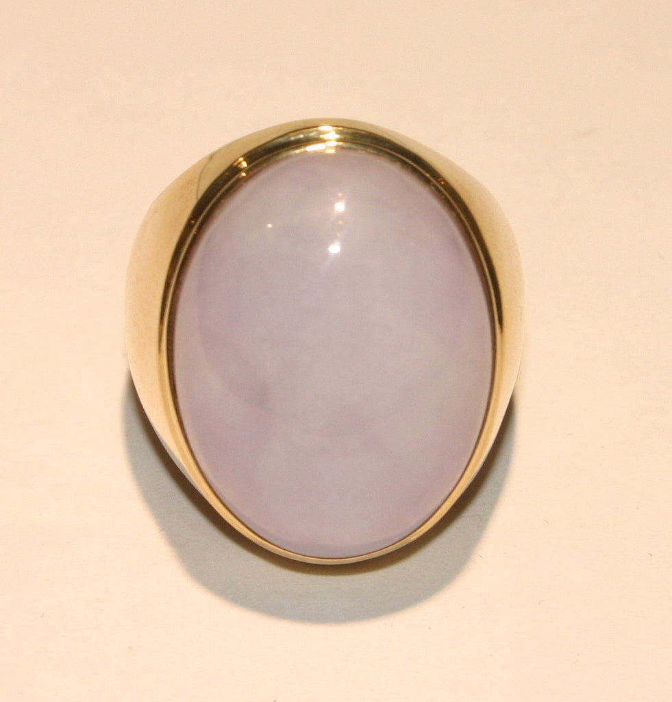 Oval lavender jade ring